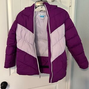 Girls Columbia purple puffer ski jacket, hooded, sz medium